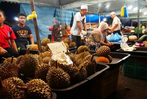 langkawi night markets padang matsirat