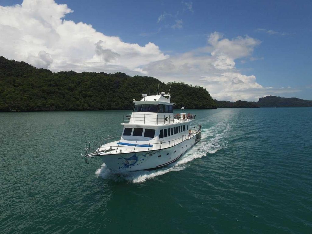 how to get to langkawi from singapore